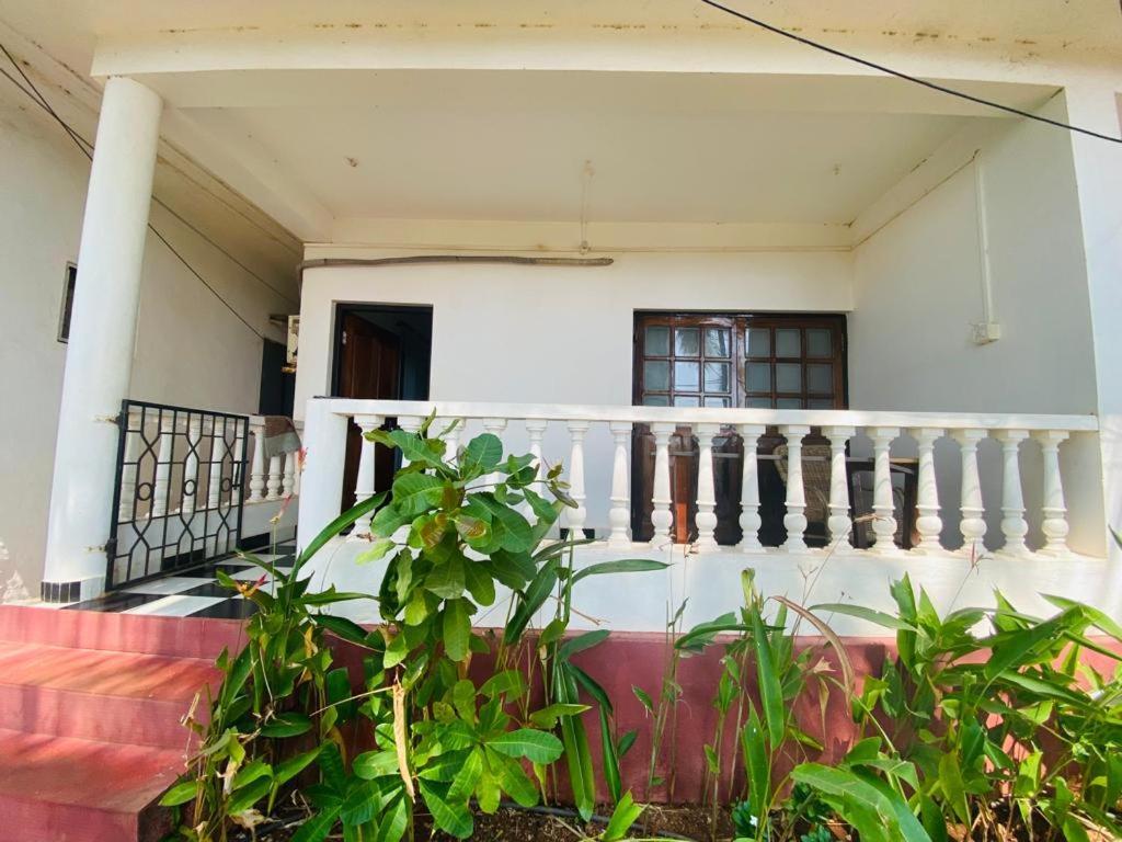 De Lavender Luxury Sea View Guest Houses Агонда Екстер'єр фото